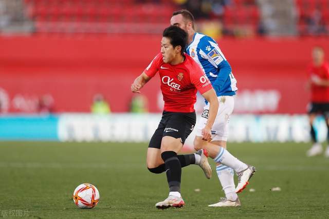 英超-萨拉赫双响琼斯破门 利物浦3-3纽卡斯尔